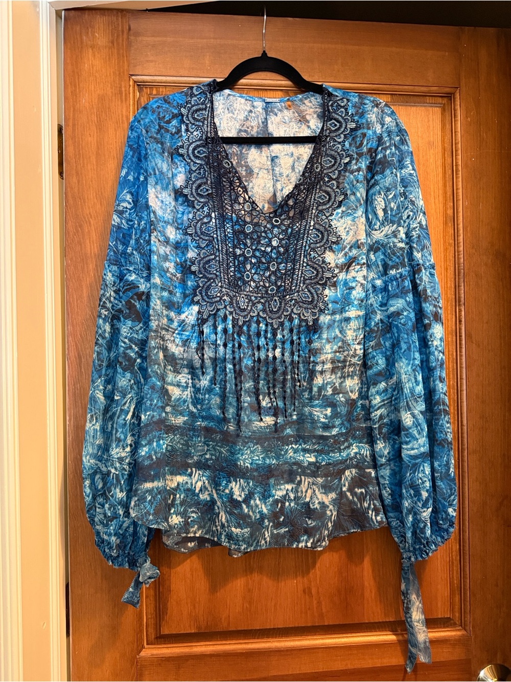 Elie Tahari Blue Tie-Dye Lace-Trim Boho Tunic